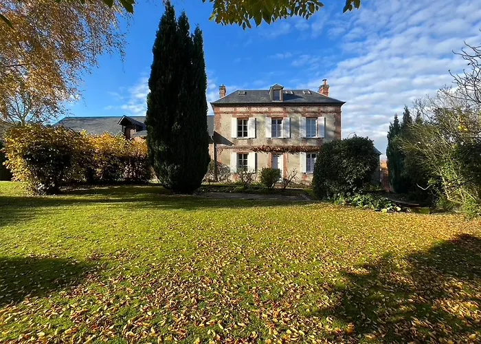 \'L\' Editeur\' - Maison De Maitre Honfleuraise.