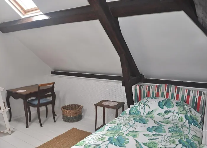 \'L\' Editeur\' - Maison De Maitre Honfleuraise.